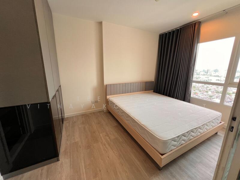 The Key Sathorn-Charoenraj, Bangkok