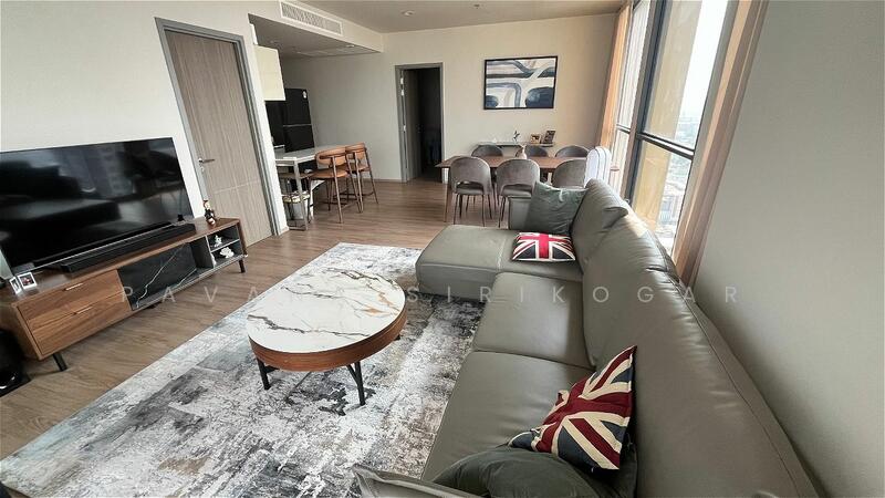 The Issara Sathorn - Photo 4