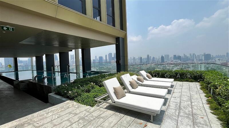 The Issara Sathorn - Photo 6