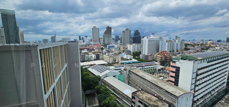 Four Seasons Private Residences, Bangkok