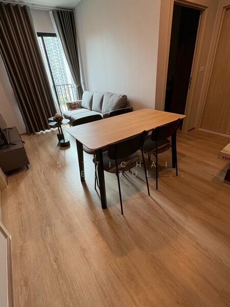 Nue District R9, Bangkok