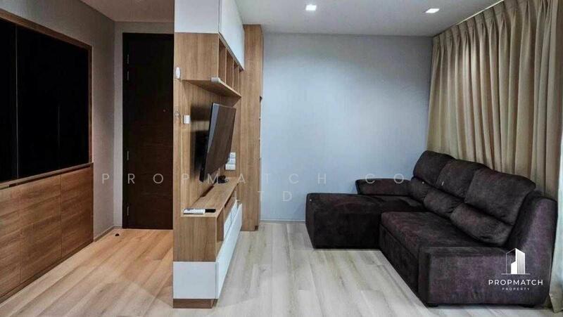 Rhythm Phahol-Ari, Bangkok