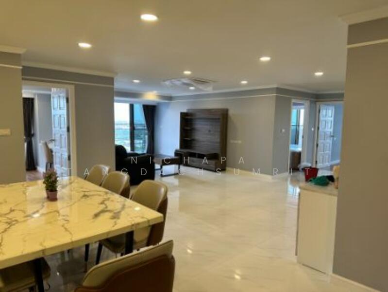 Floraville Condominium, Bangkok