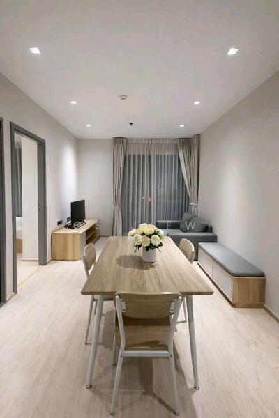 Whizdom Station Ratchada-Thapra, Bangkok