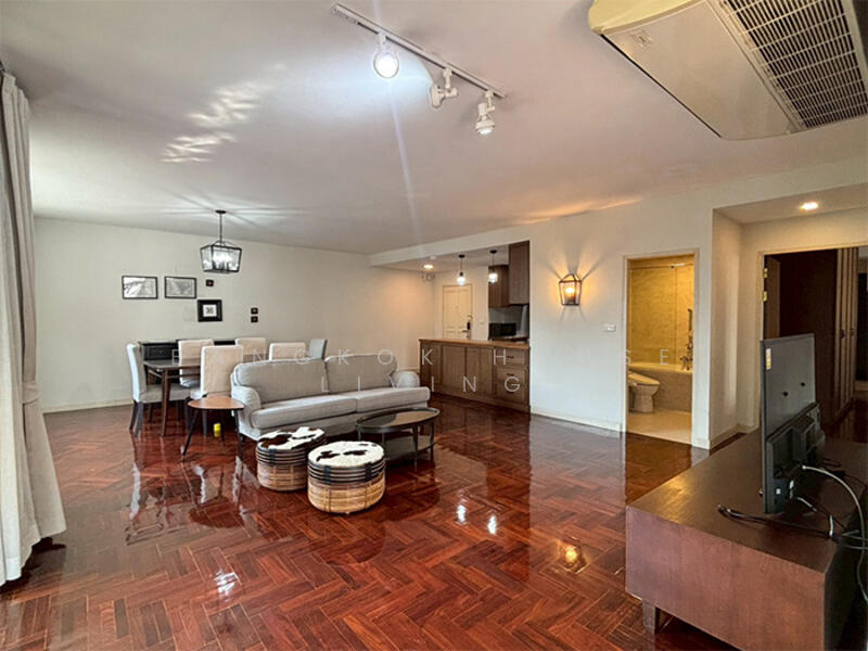 The Prestige 49 Condominium - Photo 1