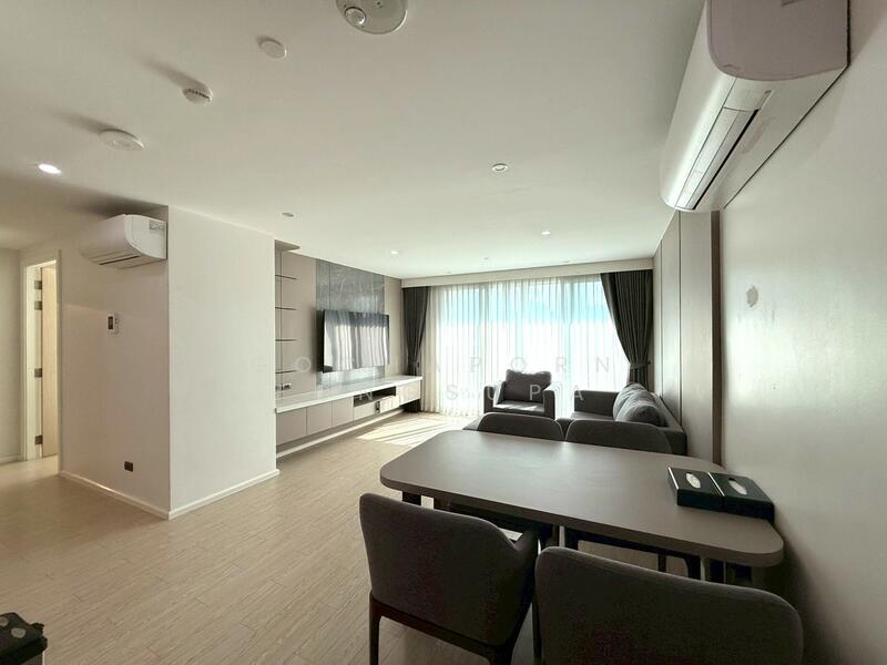 GM Residence - Photo 2