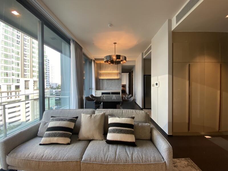 LAVIQ Sukhumvit 57, Bangkok