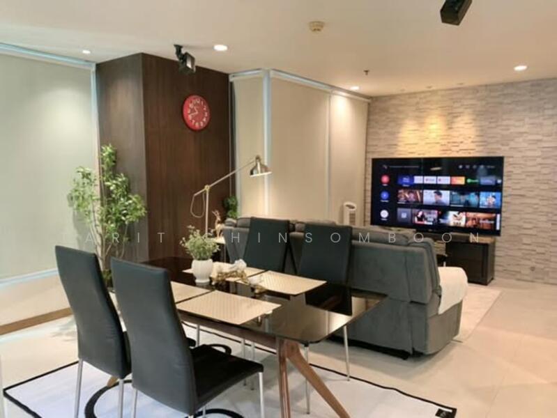 Sukhumvit Living Town, Bangkok