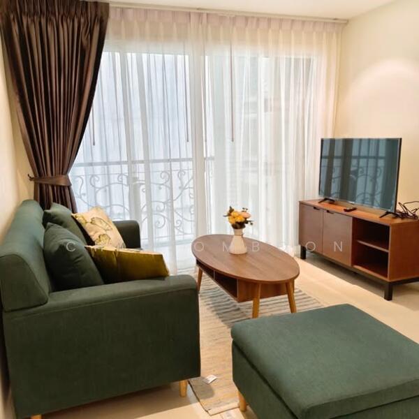 Le Nice Ekamai, Bangkok