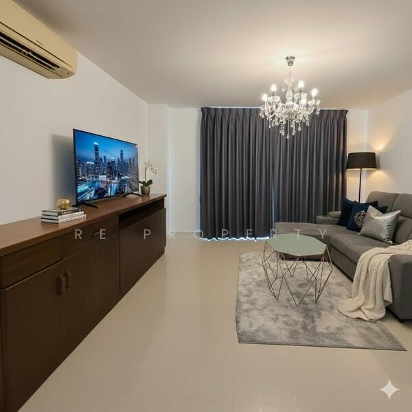 The Clover Thonglor Residence, Bangkok