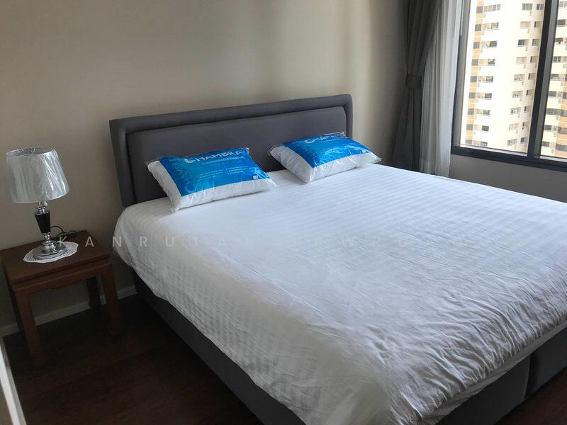 The Diplomat 39 - Photo 4