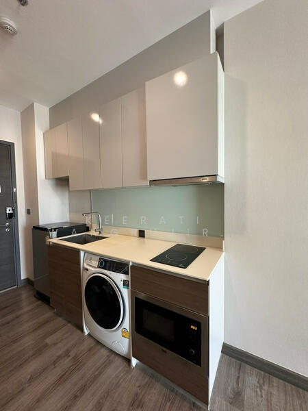 Urbano Rajavithi, Bangkok