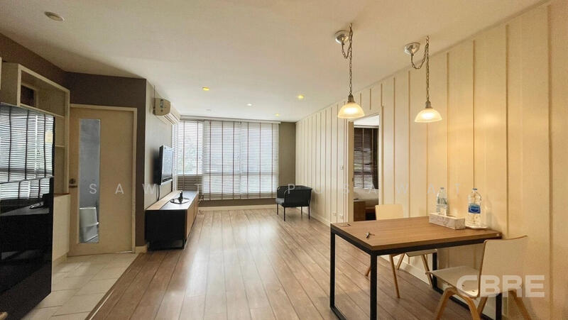 Sathorn Plus On The Pond, Bangkok