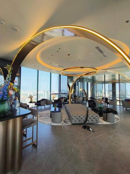 The Extro Phayathai-Rangnam, Bangkok