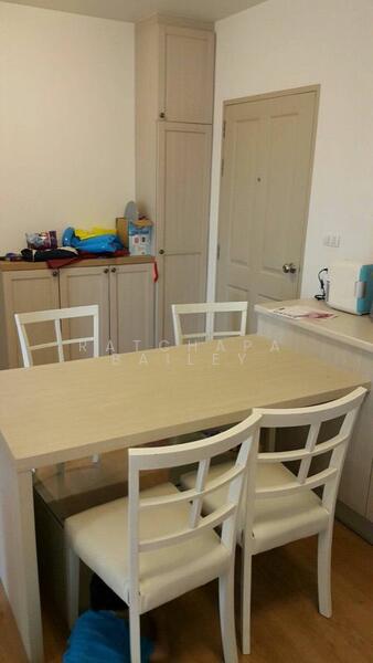 Chapter One Modern Dutch, Bangkok