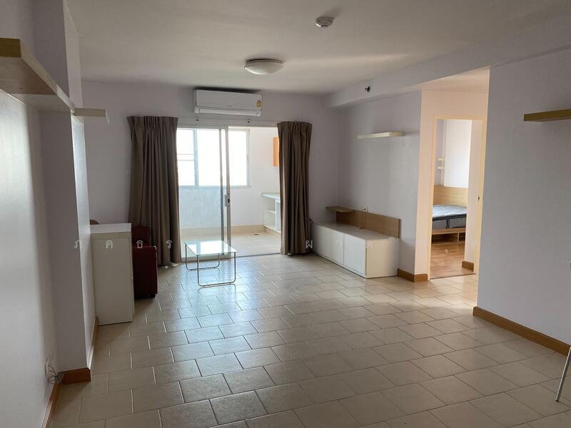 City Home Tha Phra Intersection, Bangkok