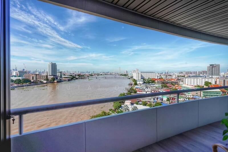 Bangkok River Marina, Bangkok