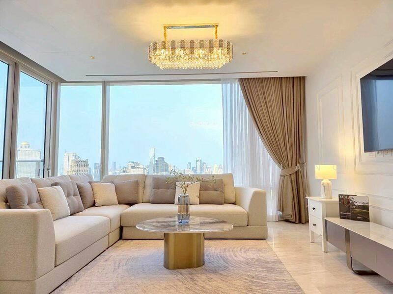 Four Seasons Private Residences, Bangkok