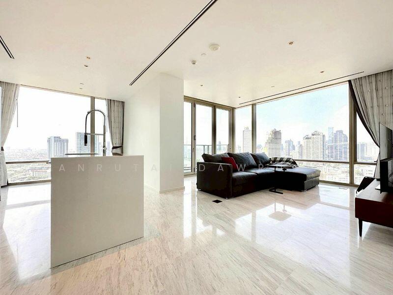 Four Seasons Private Residences, Bangkok