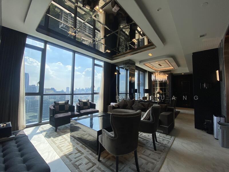 The Monument Thonglor, Bangkok