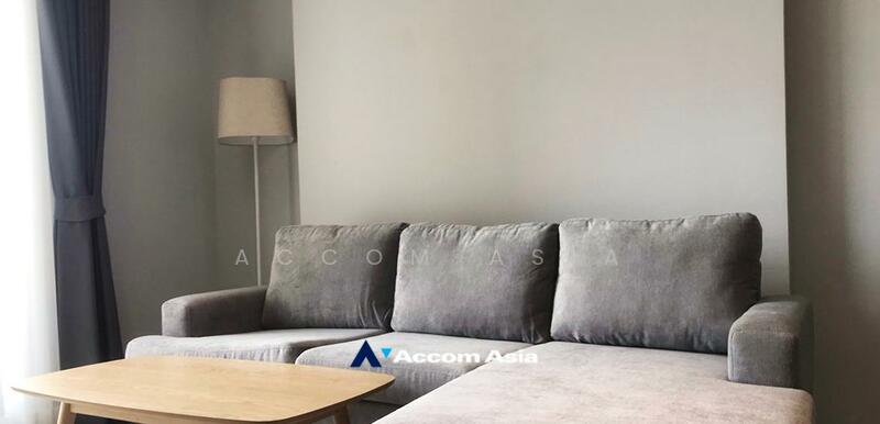 Rhythm Ekkamai, Bangkok