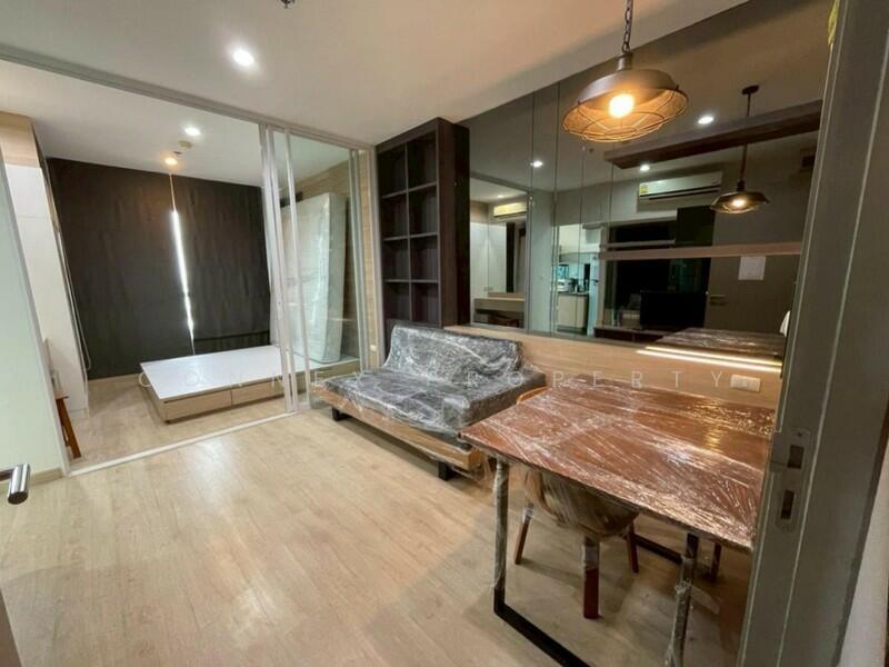 The Tempo Grand Sathorn-Wutthakat, Bangkok