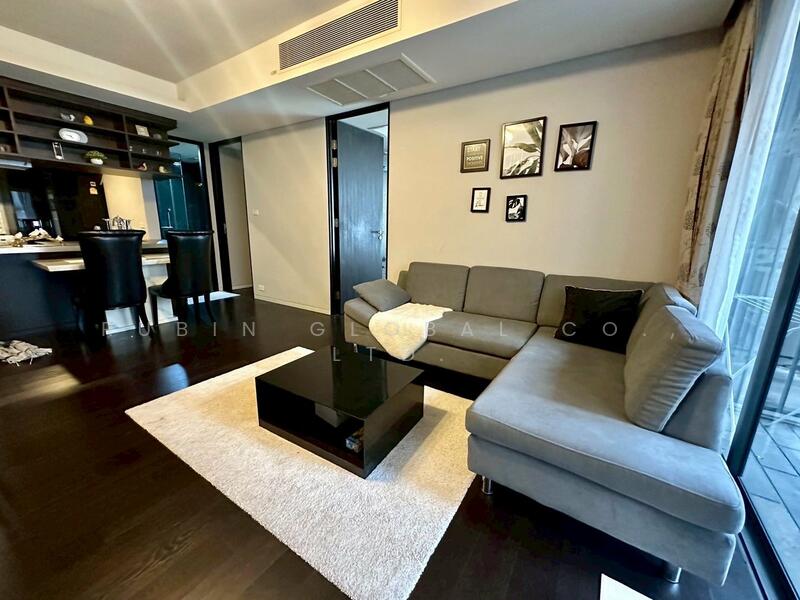 Siamese Gioia, Bangkok