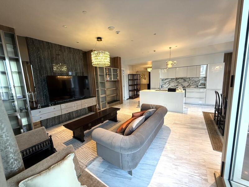 Four Seasons Private Residences, Bangkok