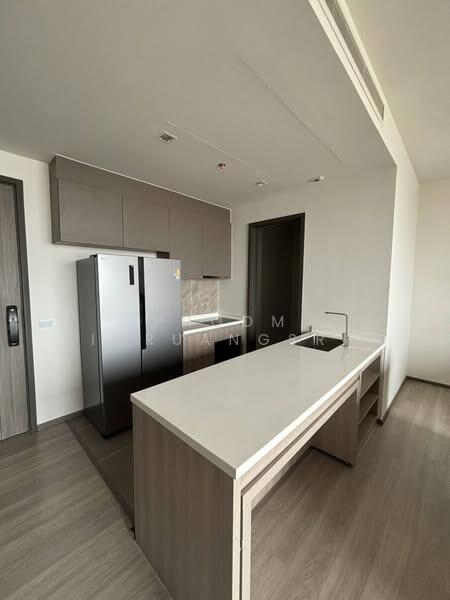 Rhythm Charoenkrung Pavillion, Bangkok