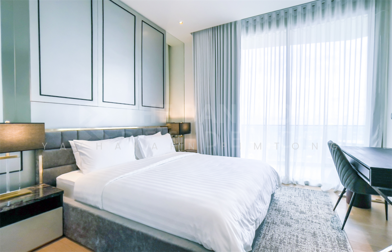 Magnolias Waterfront Residences, Bangkok