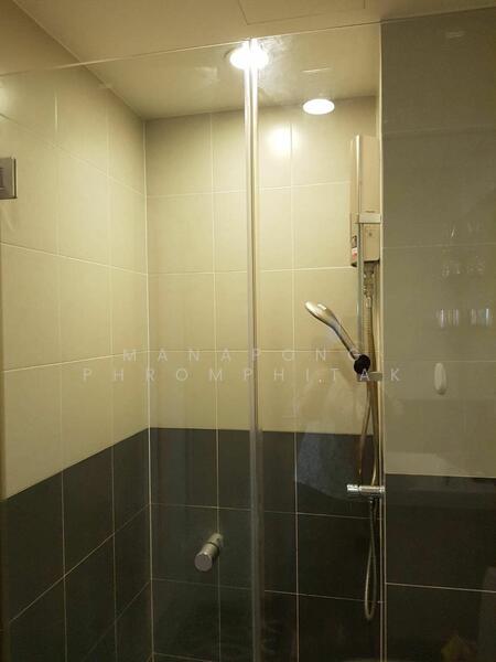 IDEO Mobi Charan Interchange, Bangkok