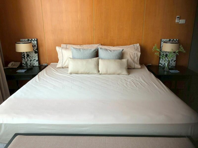 President Place - Photo 2