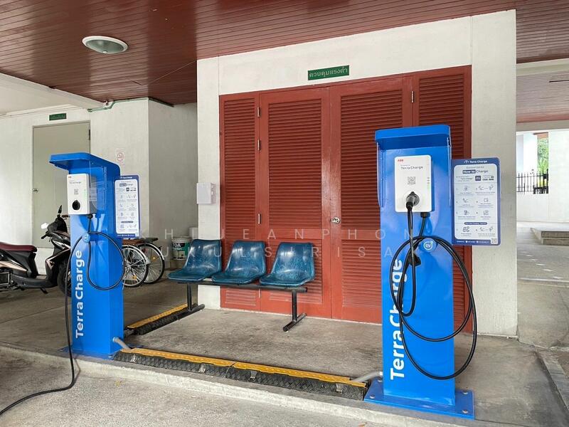 Riverside Tower 2 - Photo 4