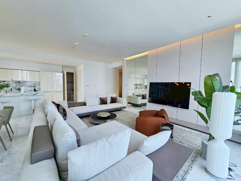 Four Seasons Private Residences, Bangkok