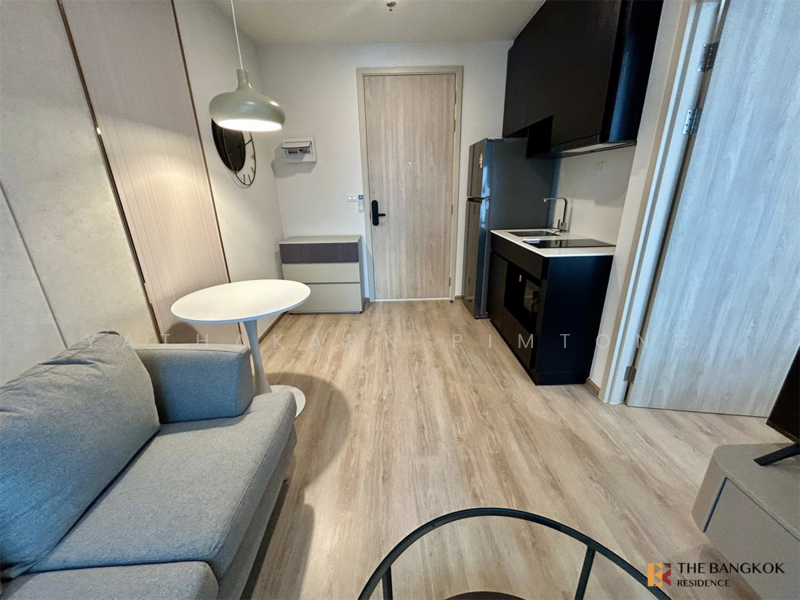 Nue District R9, Bangkok