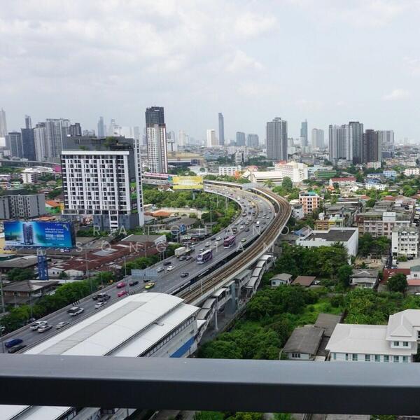 The Tempo Grand Sathorn-Wutthakat, Bangkok