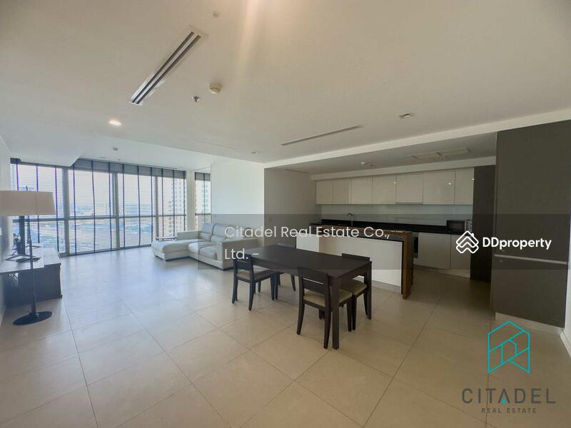 The River by Raimon Land, Bangkok